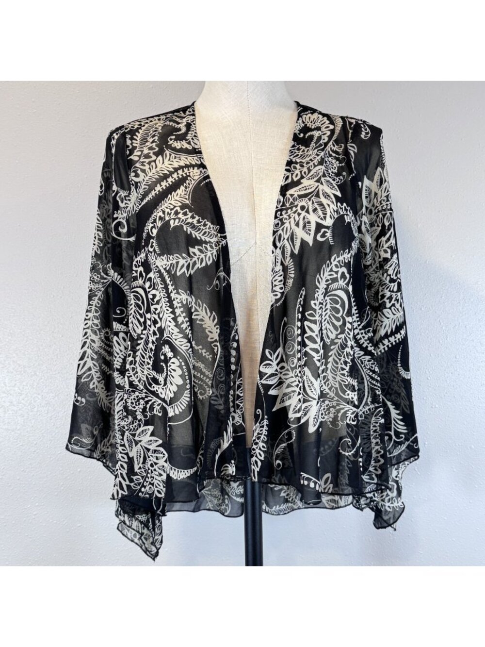 One World Kimono Jacket Womens S Black White Paisley Chiffon Boho Flared Sleeve